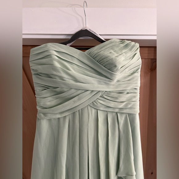 David’s Bridal Strapless Meadow Green Formal Dress Size 16, - Picture 2 of 12